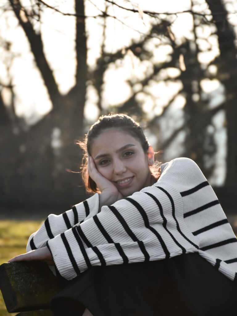 Portrait from Sara | | Cesano Boscone, Italy || February 2024 || Camera: Nikon D7200 | Lens: Nikkor 18-140 mm | f 5.6 | 1/800 sec. | ISO 200